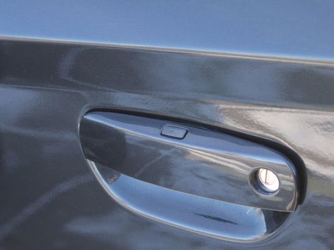 Used 2019 Dodge Charger GT image 14