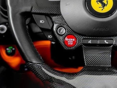 Used 2021 Ferrari Portofino M RWD image 41