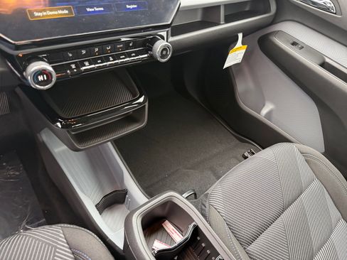 New 2027 Chevrolet Bolt LT w/ Comfort Package FWD image 13