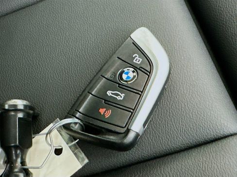 Used 2018 BMW X3 xDrive30i w/ Premium Package AWD/4WD image 47
