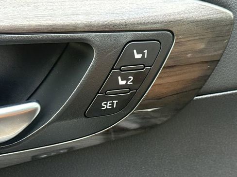 New 2026 Toyota Highlander Platinum AWD/4WD image 23