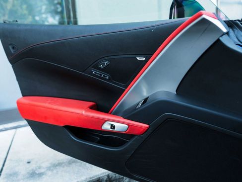 Used 2019 Chevrolet Corvette Grand Sport RWD image 32