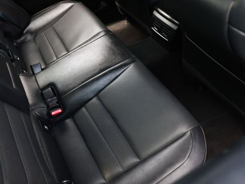 Used 2016 Lexus IS 350 RWD image 16