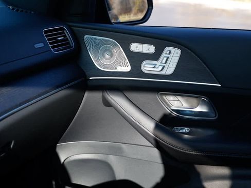 New 2026 Mercedes-Benz GLS 580 GLS 580 image 28