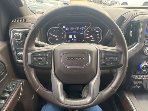 Used 2023 GMC Sierra 2500 Denali w/ Technology Package AWD/4WD image 22