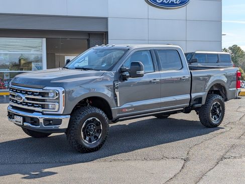 New 2026 Ford F250 Lariat w/ Tremor Off-Road Package image 2