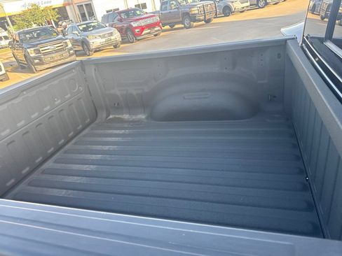Used 2021 RAM 1500 Lone Star RWD image 4