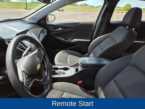 Used 2019 Chevrolet Malibu LT FWD image 12