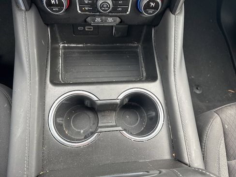 Used 2023 Chevrolet Suburban LS image 20