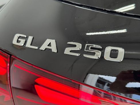 New 2025 Mercedes-Benz GLA 250 image 46