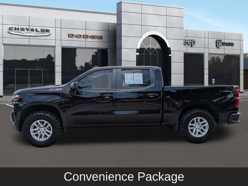 Used 2022 Chevrolet Silverado 1500 RST w/ Z71 Off-Road Package AWD/4WD image 7