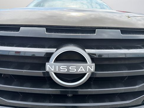 Certified 2023 Nissan Pathfinder Platinum w/ Cargo Package AWD/4WD image 46