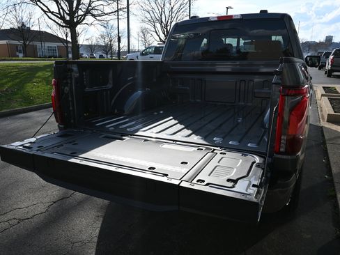 New 2026 Ford F150 King Ranch w/ Equipment Group 601A High AWD/4WD image 12