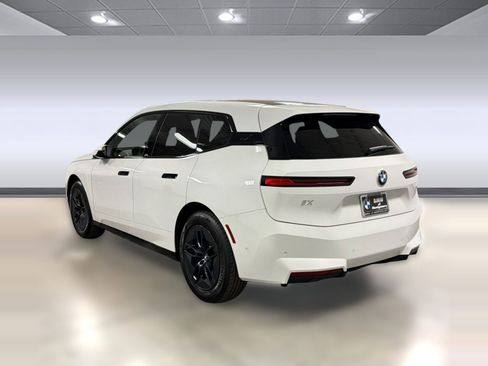 New 2026 BMW iX xDrive60 AWD/4WD image 3