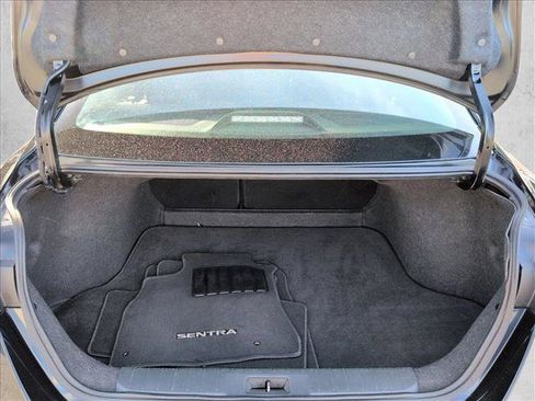 Used 2023 Nissan Sentra SV FWD image 6
