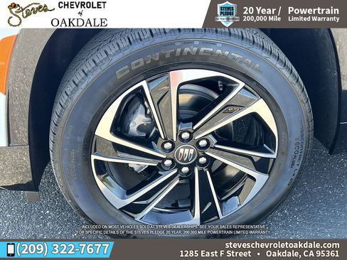 Certified 2025 Buick Enclave Sport Touring AWD/4WD image 37