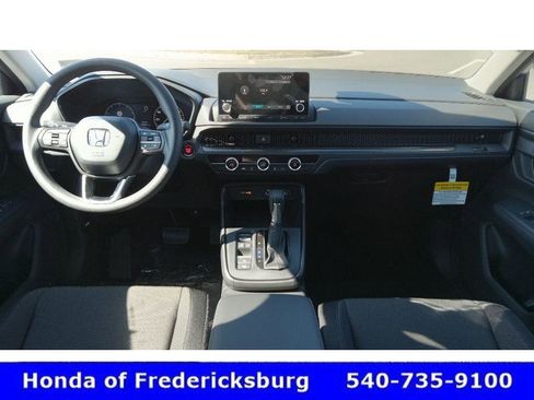 Certified 2025 Honda CR-V LX image 11