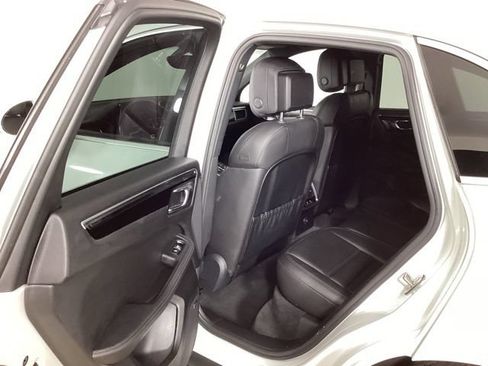 Used 2016 Porsche Macan S AWD/4WD image 21
