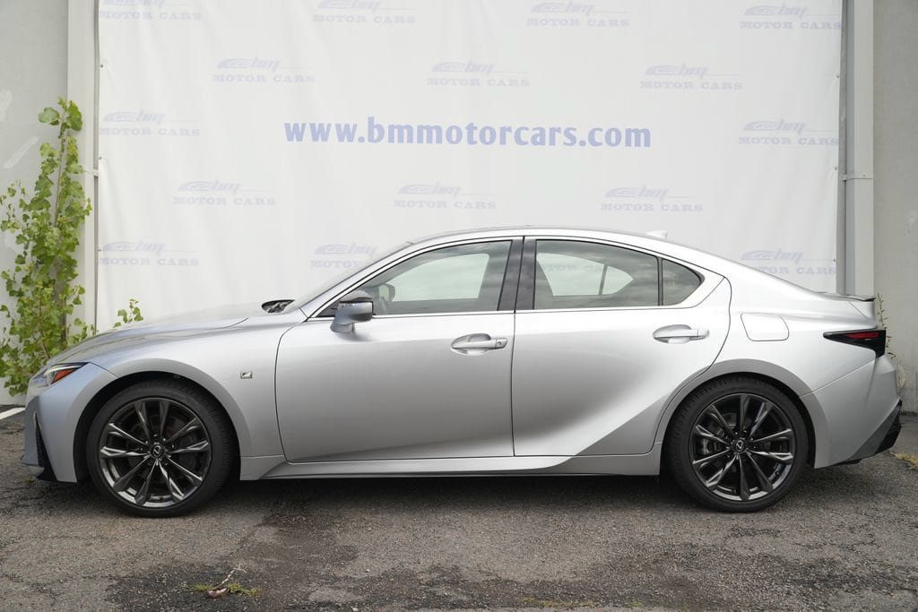 Used 2023 Lexus IS 350 F Sport w/ Memory Package AWD/4WD image 8