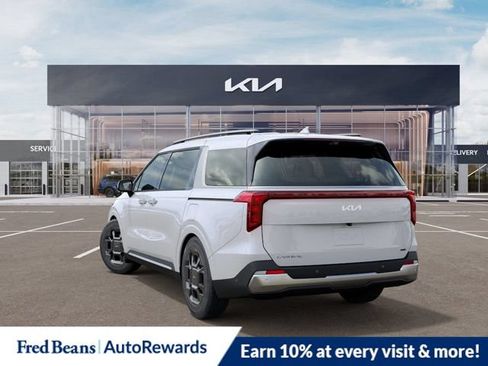 New 2025 Kia Carnival SX FWD image 5