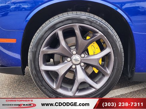 Used 2018 Dodge Challenger R/T Plus image 9