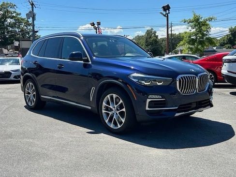 Used 2020 BMW X5 xDrive40i w/ Premium Package AWD/4WD image 3