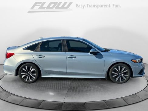 Certified 2022 Honda Civic EX image 10