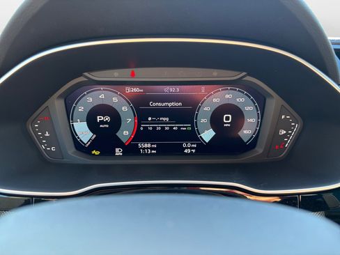 Certified 2025 Audi Q3 2.0T Premium Plus w/ Premium Plus Package image 11