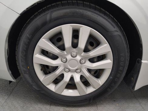 Used 2020 Nissan Sentra S FWD image 31