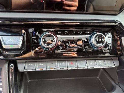 New 2026 GMC Sierra 1500 AT4X image 29