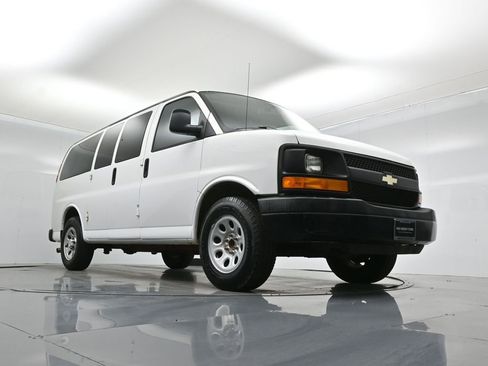 Used 2014 Chevrolet Express 1500 LS image 38