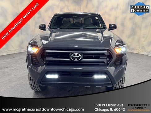 Used 2024 Toyota Tacoma SR5 w/ SR5 Upgrade Package image 5