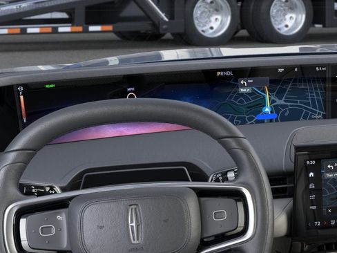 New 2026 Lincoln Nautilus Premier image 13