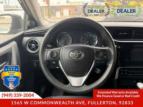 Used 2019 Toyota Corolla LE image 27