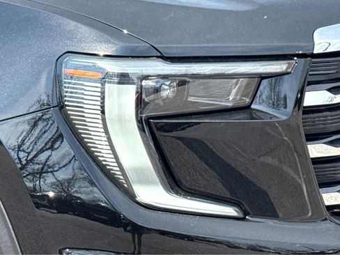 New 2026 GMC Acadia Elevation image 20