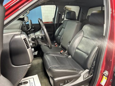 Used 2018 Chevrolet Silverado 1500 LTZ AWD/4WD image 18
