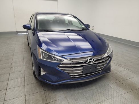 Used 2020 Hyundai Elantra SEL FWD image 14