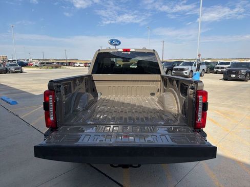 New 2026 Ford F350 XLT w/ XLT Premium Package AWD/4WD image 7
