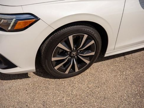Used 2024 Honda Civic EX image 11