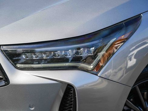 Used 2022 Acura RDX AWD image 2