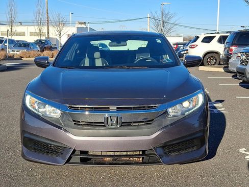 Used 2018 Honda Civic LX image 2