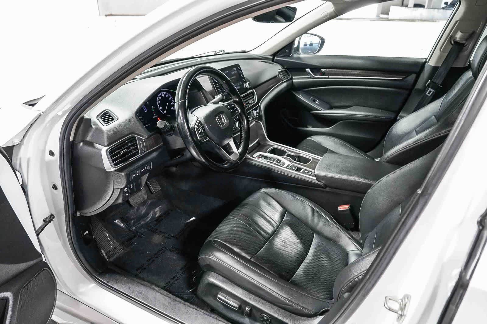 Used 2021 Honda Accord Touring image 18