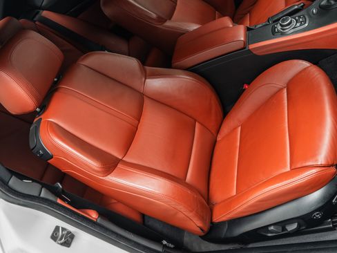 Used 2010 BMW M3 Coupe RWD image 27