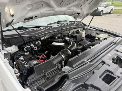 Used 2021 Ford F250 XL w/ Power Equipment Group image 21