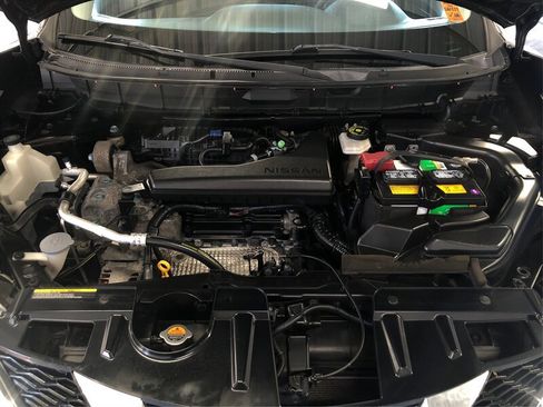 Used 2015 Nissan Rogue SV AWD/4WD image 11