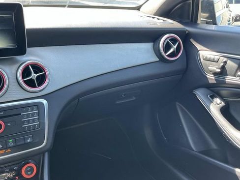 Used 2015 Mercedes-Benz CLA 250 image 23