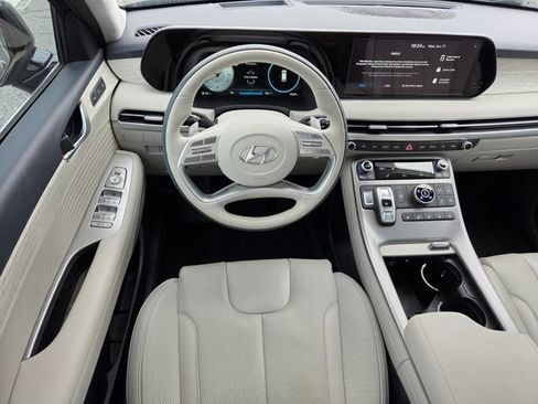 Used 2025 Hyundai Palisade Calligraphy AWD/4WD image 13