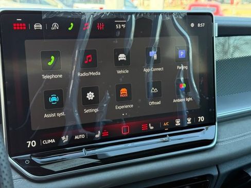 New 2026 Volkswagen Tiguan SE R-Line AWD/4WD image 21