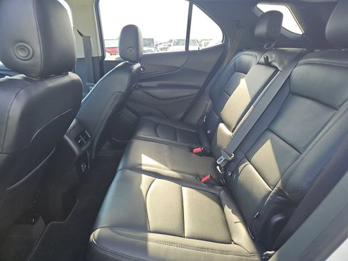 Used 2019 Chevrolet Equinox LT FWD image 15