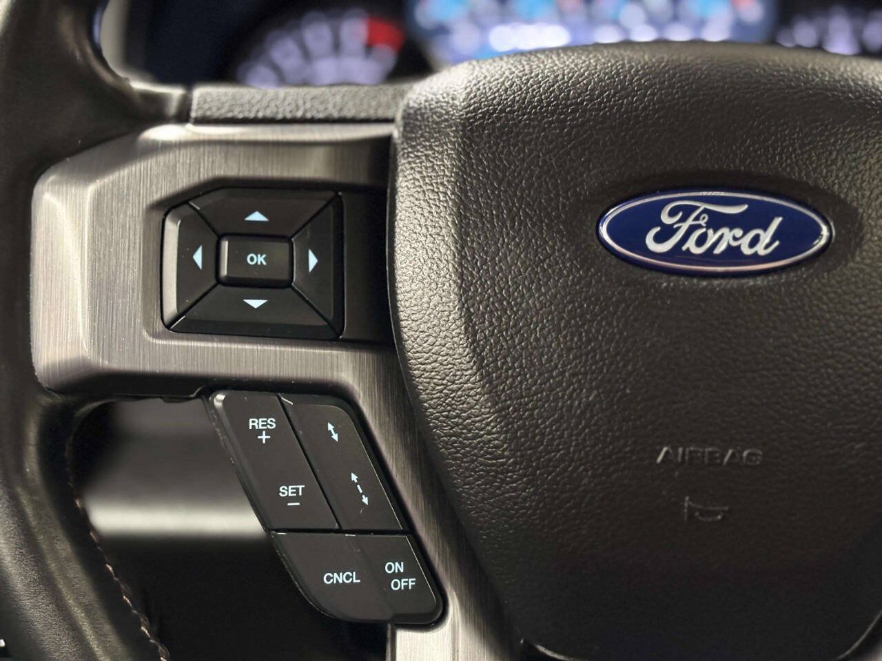 Used 2020 Ford Expedition Platinum AWD/4WD image 39